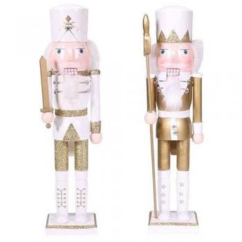 Set De 2 Figurines Casses Noisettes M6voir