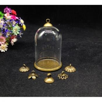 Bocaux décoratifs en bronze et verre