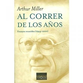 Al correr de los años: Ensayos reunidos (1944-2001) (Tapa blanda).