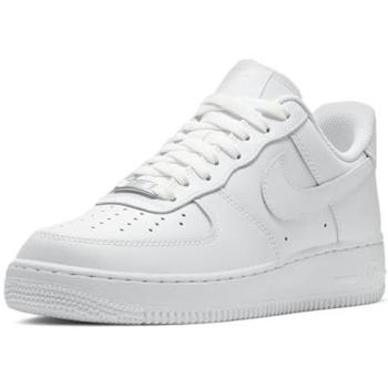 Nike Women Air Force 1 07 White Everyday Sneakers