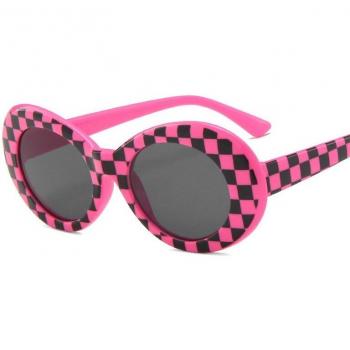 Women’s Vintage Oval Sunglasses with Mirror Lenses