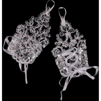 Short Lace Bridal Gloves in White