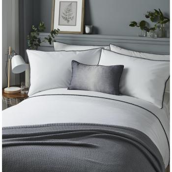 Serene Pom Pom Duvet Cover Set