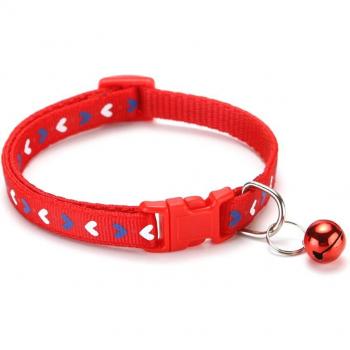 Accessoire coloré pour animaux : collier à cœur ajustable