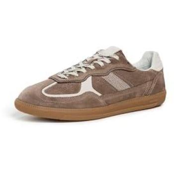 Brown Aloha Sneaker for Women, Size 9
