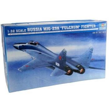 Kit modello del caccia navale russo Mig-29K Fulcrum di Mikoyan in scala 1/72 con decals, istruzioni e parti