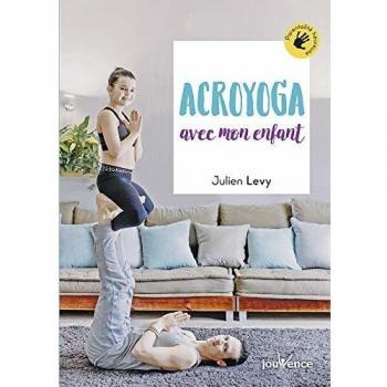 Acroyoga avec mon enfant