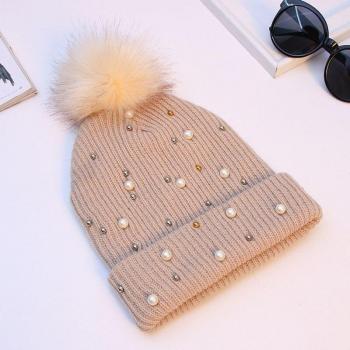 Casquette en laine tricotée pour femmes, ornementations perles et pompon