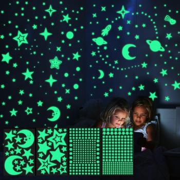 Decoración de pared 3D de estrellas que brillan en la oscuridad