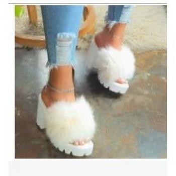 Pantoufles à talons transparents pour femmes