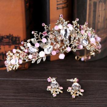 Glamorous Women’s Crystal Headpiece
