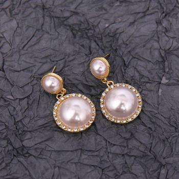 Bandeau décoratif en perles de cristal