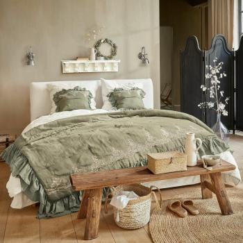 Bett Aubrianne klassisches Design