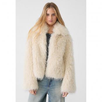 Stradivarius Ecru Giacca in pelliccia sintetica XL