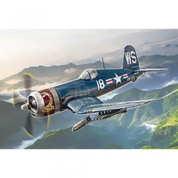 F4U‑4 Corsair : Maquette 1/35 de l’Avion de Guerre Coréen – Italeri