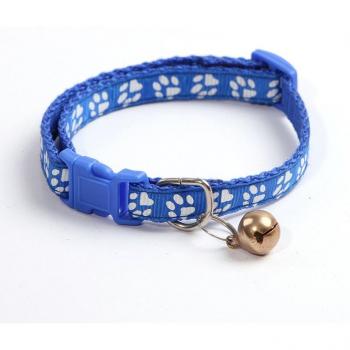 Fitting Pet Collars for Cats and Dogs