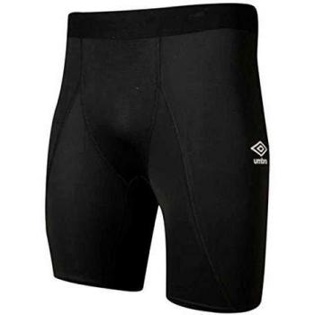 UMBRO Core Power Short Negro