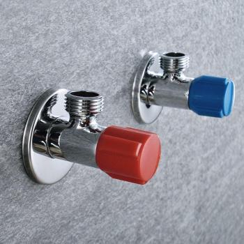 Blue and Red Marked Triangle Stop Valve Set