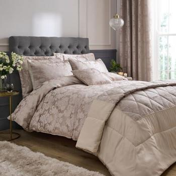Champagne Gold Damask Jacquard Twin Duvet Cover with Pillowcases