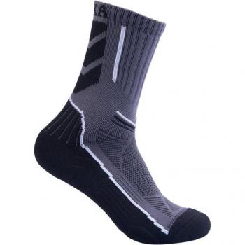 Feuchtigkeitsabsorbierende Socken für aktive Männer