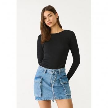 XS Stradivarius Long Sleeve Ribbed Black Shirt
