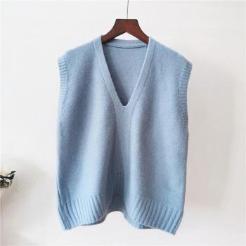 Women’s Loose V-neck Sweater Vest