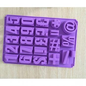 Moldes de Números Artísticos en Cemento