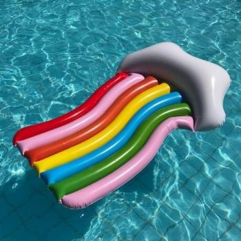 Aufblasbare Regenbogenwolke „Integrity Co“ – 1,8 m breit