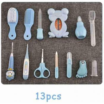 Set Completo: Termómetro, Pinceles, Tijera, Artículos de Tocador, 13 piezas