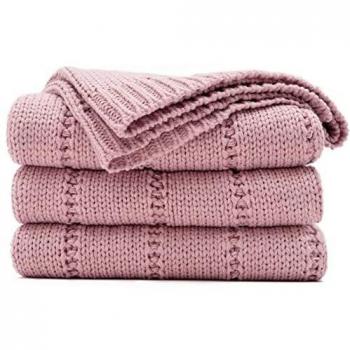 Knitted ComfortHaven Throw – 152cm x 127cm, Pink
