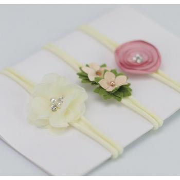 Chapeaux fleuris en dentelle pour bébés – pack 3