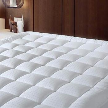 SOPAT Cooling Mattress Pad Cover with Down Alternative Fill