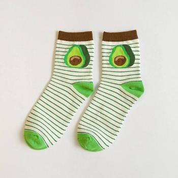 Kunterbunte Obstmuster-Socken für Frauen – Avocado & Ananas im Frühling