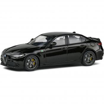 Modello in scala Alfa Romeo Giulia Quadrifoglio nera