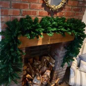 2.7m Long 38cm Wide Premier Luxury Extra Bushy Plain Green Christmas Garland