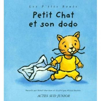 Petit chat et son dodo
