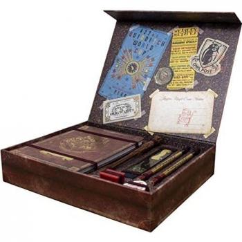 Carta da lettere di Hogwarts con disegni di Blue Sky Studios