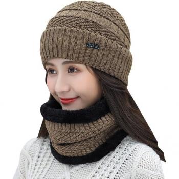 Women’s Winter Knitted Pompom Beanie and Scarf Set