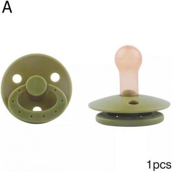 Sucette bébé avec lait maternel artificiel