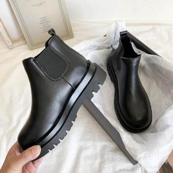 Retro Women's Chelsea Motorcycle Boots with High Heels