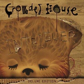 Lot Intrigue Exquise