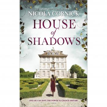 House of Shadows : An Enthralling Historical Mystery
