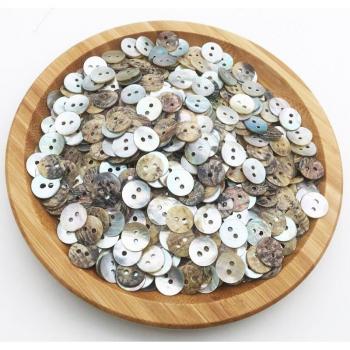Natural Shell Round Buttons Set