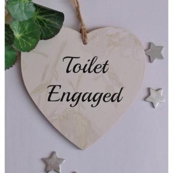Dual‑Face Wooden Heart: Engaged or Vacant Sign
