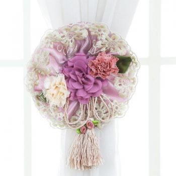 Décoration de Fenêtre : Rideau Pompon + Boucle