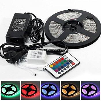 Kit de iluminación RGB 5 m 300xLEDs 5050 con mando a distancia Traesio