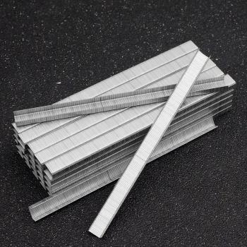 Agrafes Haute Tension 604C – 6 x4 mm – Pack de 10 000 pièces – Modèle Vignes