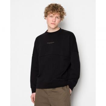 Chaqueta Deportiva Armani Exchange – Hombre, Cuello Redondo, Logo Negro