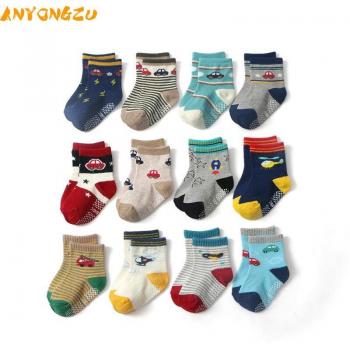 Paquete de 24 Calcetines Infantiles Antideslizantes