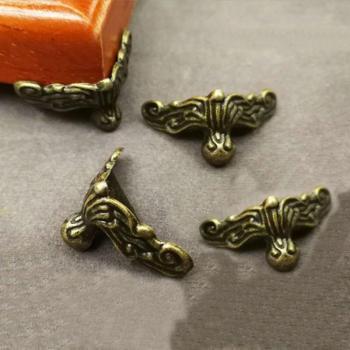 Cabinet à bijoux en bois, 4 pièces, pieds stylés, protection des coins